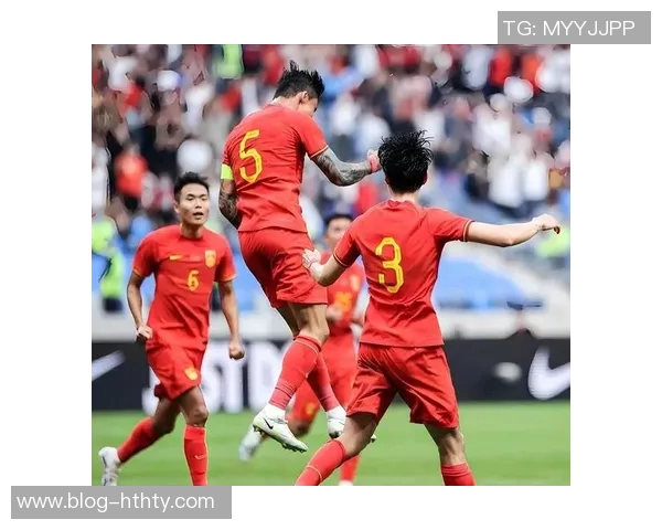 U23国足中卫展现全能实力助攻防守双重任务破解越南铁桶阵 U23国足中卫展现全能实力助攻防守双重任务破解越南铁桶阵